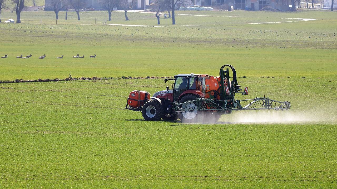 blanket spray by tractor